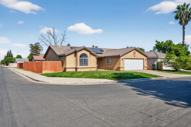 5427 N State Street, Fresno, CA 93722