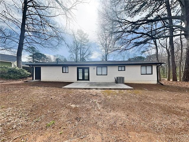 8321 Beechwood Court, Riverdale, GA 30274