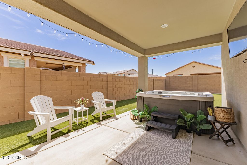 Image 32 of property listing at 19633 W MONTECITO Avenue, Litchfield Park, AZ 85340