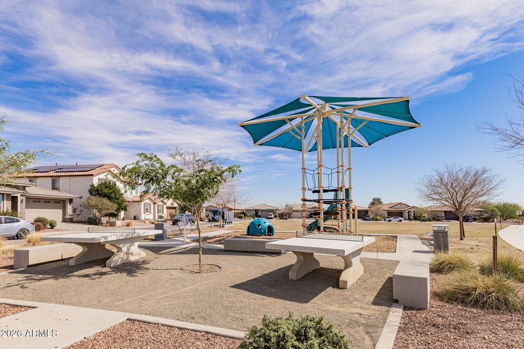 Image 38 of property listing at 19633 W MONTECITO Avenue, Litchfield Park, AZ 85340
