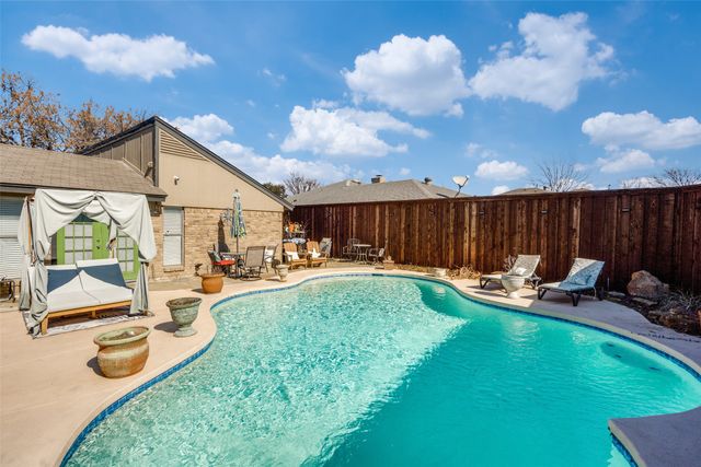 2624 Daybreak Drive, Dallas, TX 75287