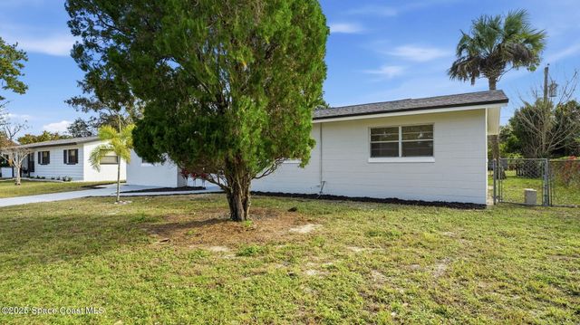 2180 Fairlane Drive N, Titusville, FL 32780