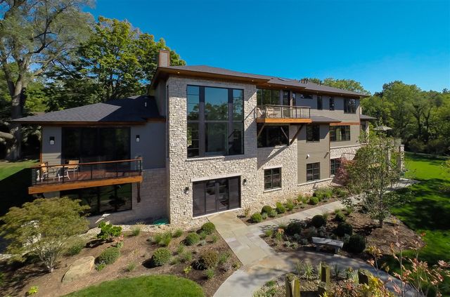 3081 Overridge Drive, Ann Arbor, MI 48104