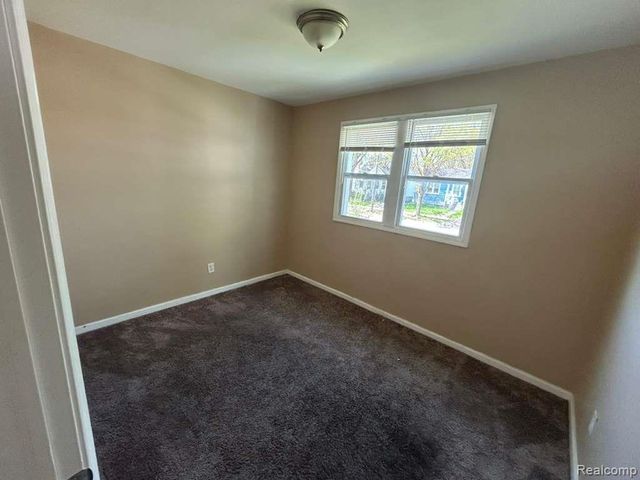 6078 Plainview Avenue, Detroit, MI 48228