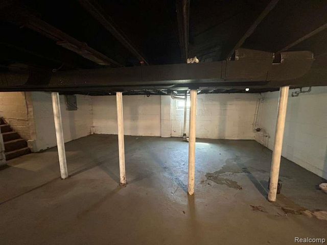 6078 Plainview Avenue, Detroit, MI 48228