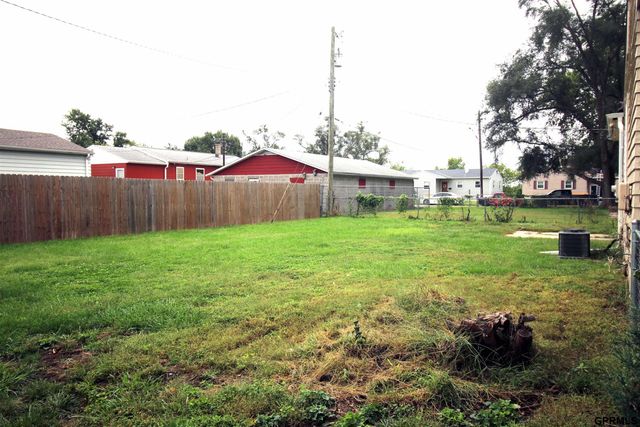 3221 Reed Drive, Bellevue, NE 68005