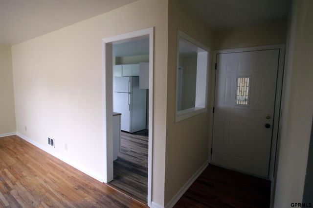 3221 Reed Drive, Bellevue, NE 68005