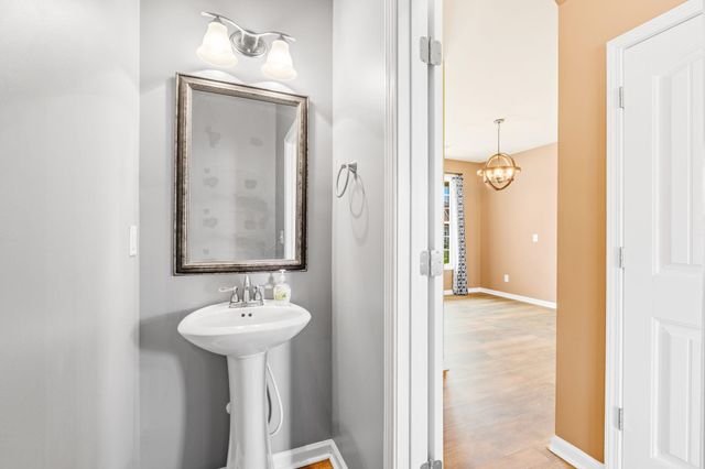 11 Straiharn Place, Simpsonville, SC 29680
