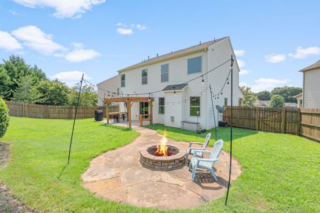 11 Straiharn Place, Simpsonville, SC 29680