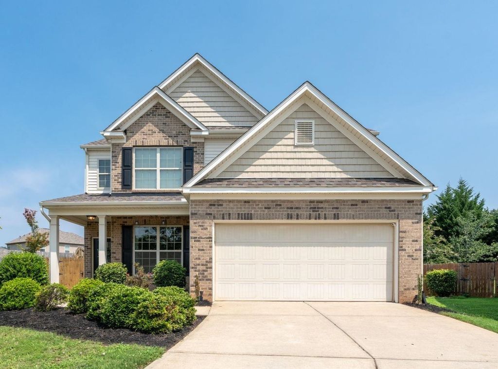 11 Straiharn Place, Simpsonville, SC 29680