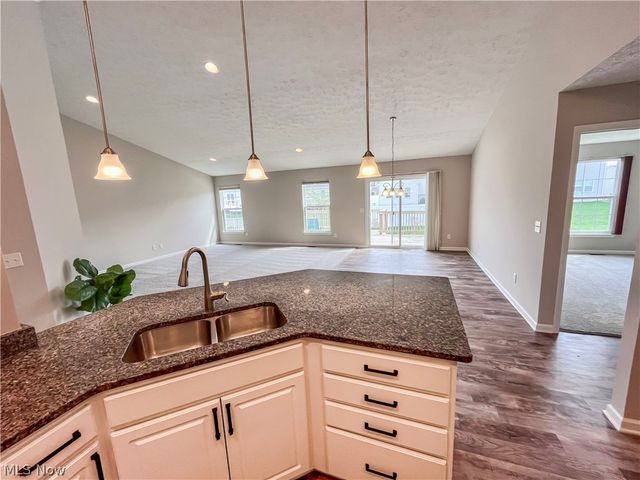 3943 Abigail Drive, Lorain, OH 44053