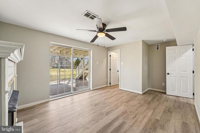 21 WHITLOW DR, Westampton, NJ 08060