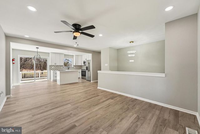 21 WHITLOW DR, Westampton, NJ 08060