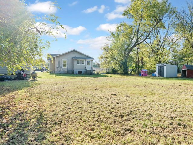 203 N Shawnee Street, Catoosa, OK 74015