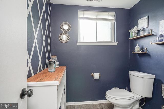 47 BRYANT RD, Blackwood, NJ 08012