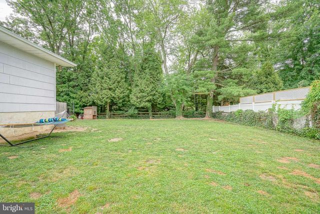 47 BRYANT RD, Blackwood, NJ 08012