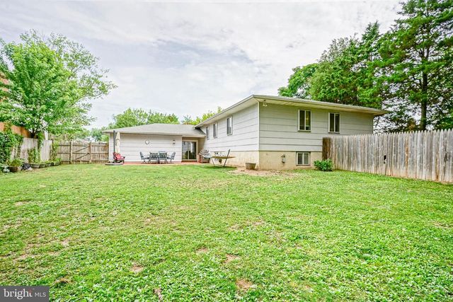 47 BRYANT RD, Blackwood, NJ 08012