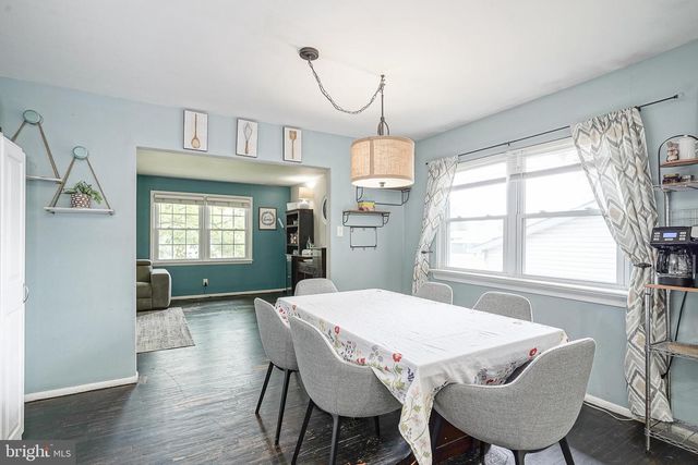 47 BRYANT RD, Blackwood, NJ 08012