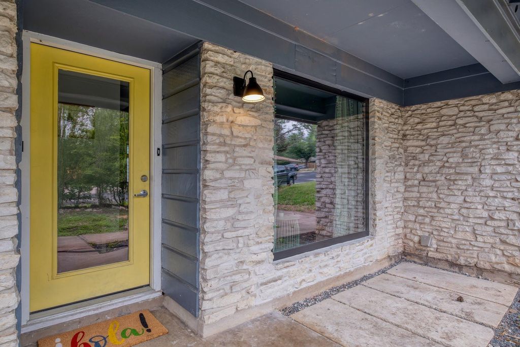 5304 Beechmoor DR, Austin, TX 78723