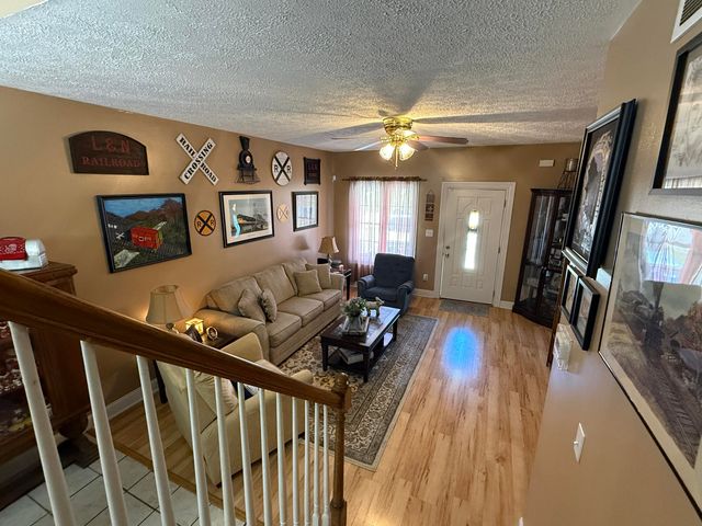 312 Buffalo Trace, Winchester, KY 40391