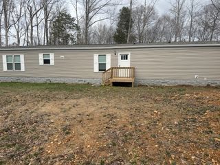 4819 Tarsus Rd, Palmyra, TN 37142