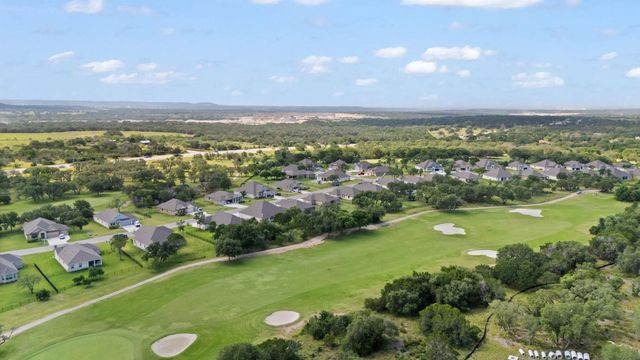 127 Tom Kite DR, Burnet, TX 78611