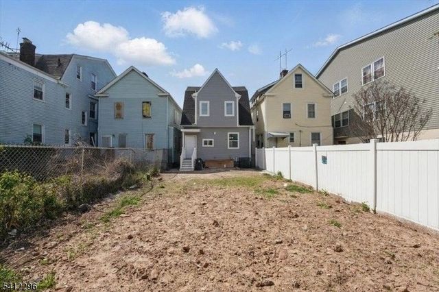 84 Chelsea Ave, Newark City, NJ 07106