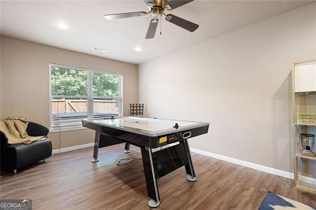 189 Lakestone Parkway, Woodstock, GA 30188