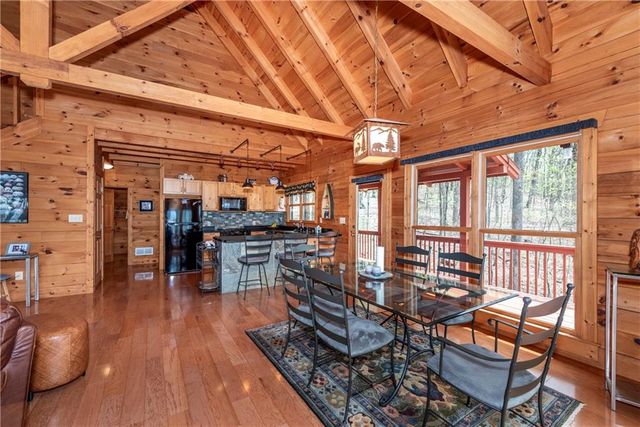453 Sunset Cliff Drive, Jasper, GA 30143
