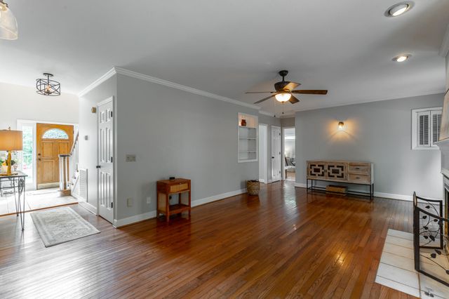 1834 Bay Pointe Drive, Hixson, TN 37343