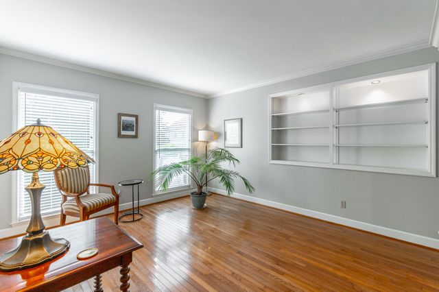 1834 Bay Pointe Drive, Hixson, TN 37343