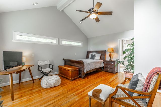 1834 Bay Pointe Drive, Hixson, TN 37343