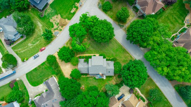 1834 Bay Pointe Drive, Hixson, TN 37343