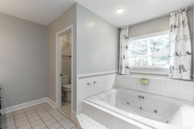 1834 Bay Pointe Drive, Hixson, TN 37343