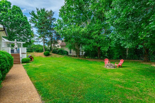 1834 Bay Pointe Drive, Hixson, TN 37343