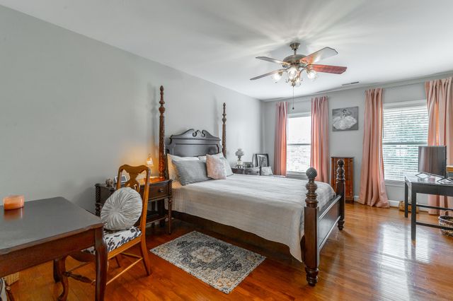 1834 Bay Pointe Drive, Hixson, TN 37343
