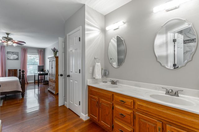 1834 Bay Pointe Drive, Hixson, TN 37343