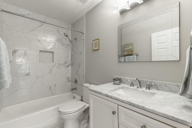 1834 Bay Pointe Drive, Hixson, TN 37343