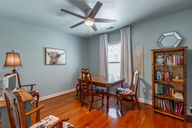 1834 Bay Pointe Drive, Hixson, TN 37343