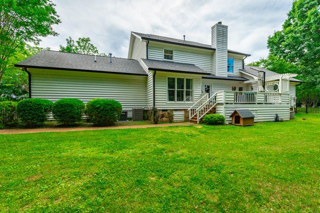 1834 Bay Pointe Drive, Hixson, TN 37343