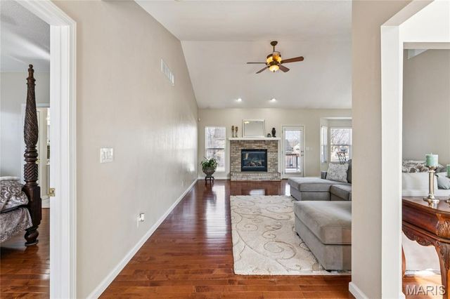 2645 Katrine Lake Drive, Belleville, IL 62221