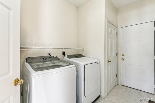 2645 Katrine Lake Drive, Belleville, IL 62221