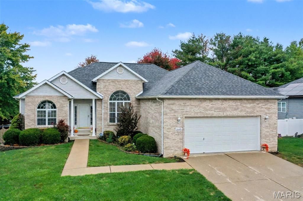 2645 Katrine Lake Drive, Belleville, IL 62221