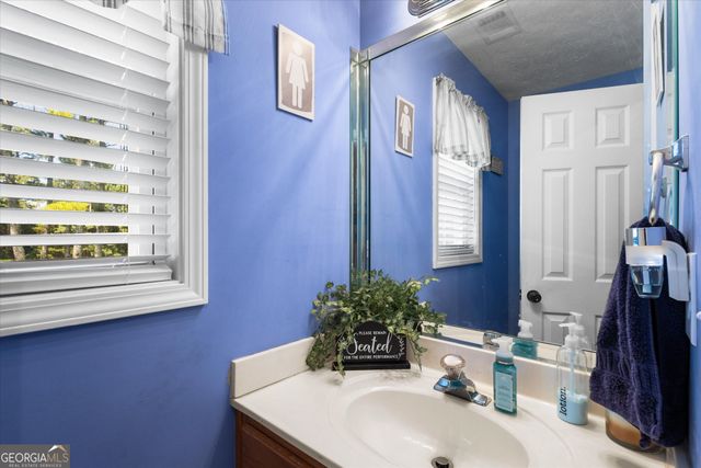 1660 Burnt Oak Way, Dacula, GA 30019
