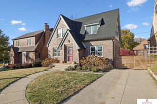 4542 Hickory Street, Omaha, NE 68106
