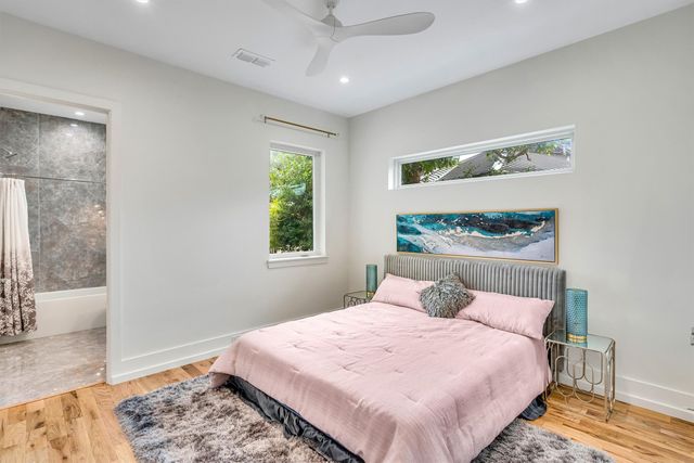 7533 Royal Place, Dallas, TX 75230