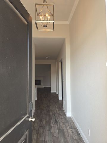 1710 Dale Lane, White Settlement, TX 76108