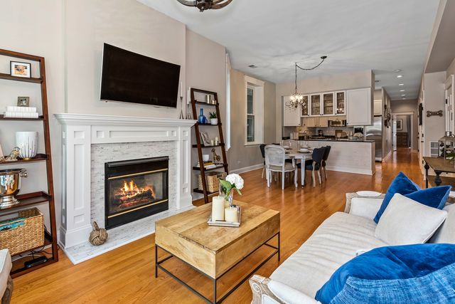 3714 N Fremont Street 2, Chicago, IL 60613
