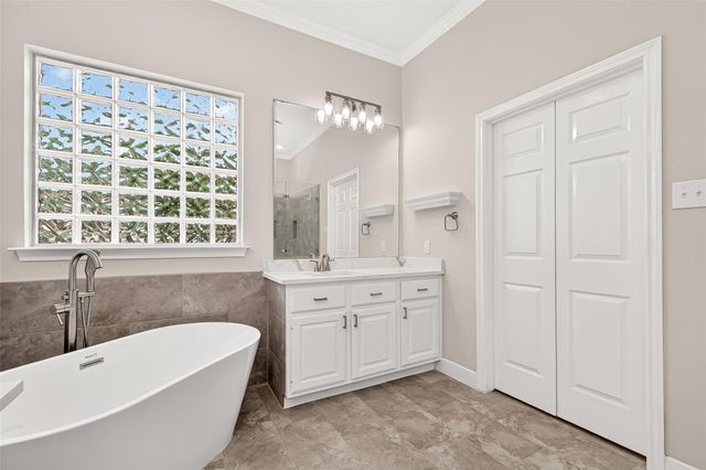 3610 Forest Row Drive, Houston, TX 77345