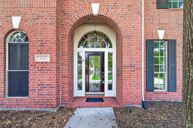 3610 Forest Row Drive, Houston, TX 77345